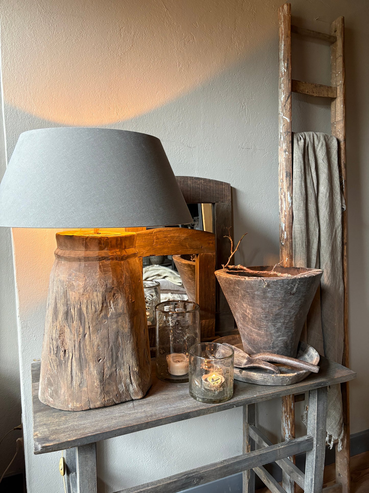 Lamp oude vijzel Aura Peeperkorn Interieur