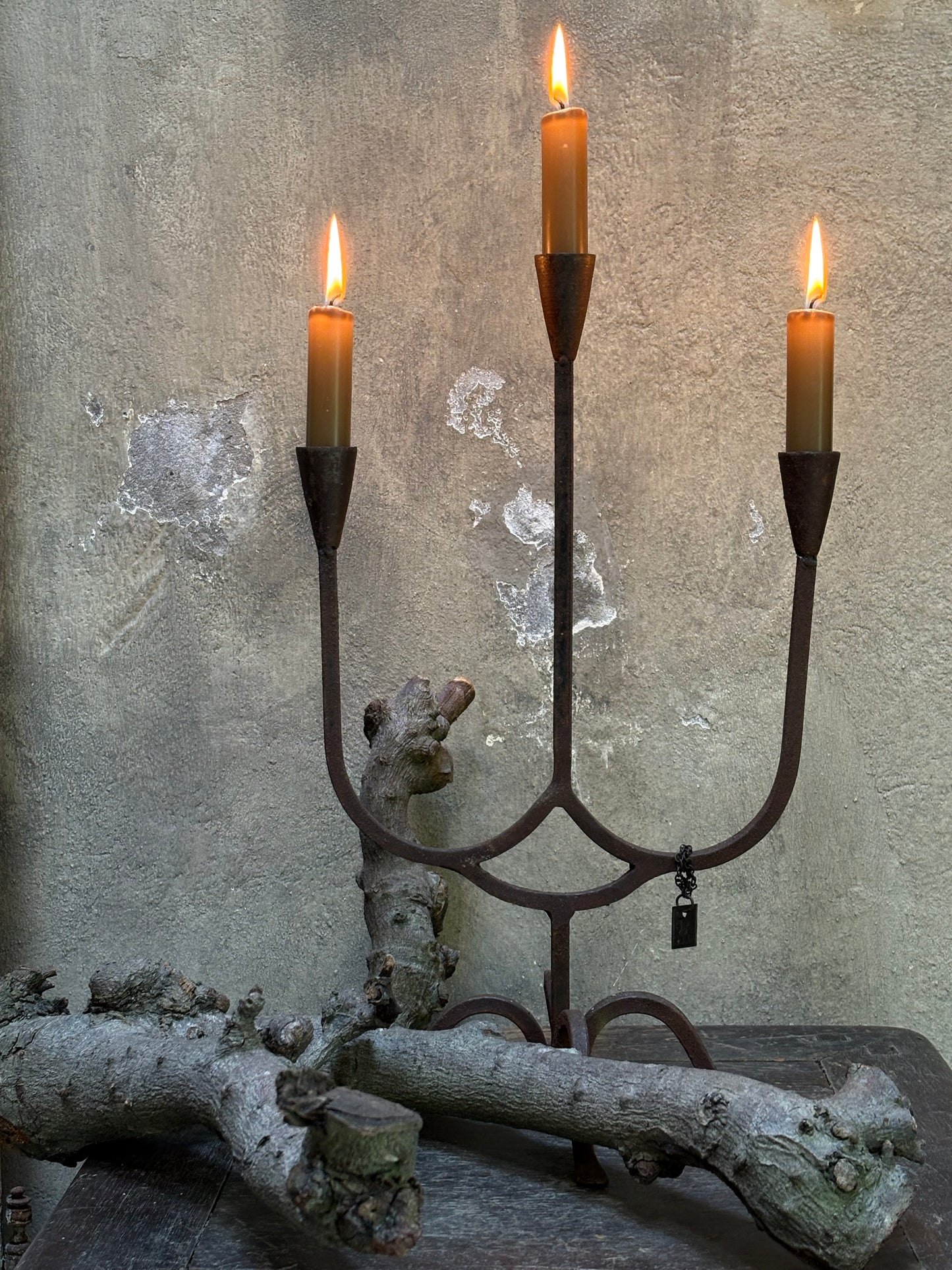 Aura Peeperkorn candleholder