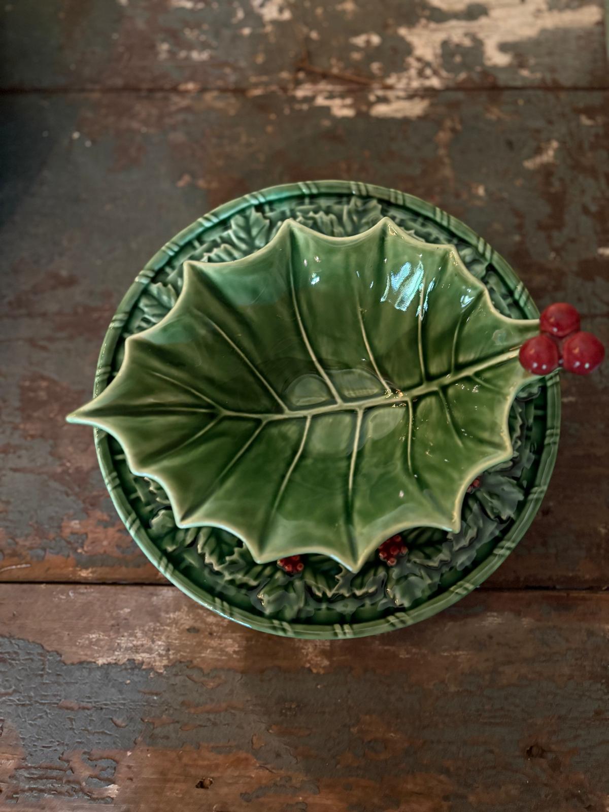 Bowl Holly - Bordallo Pinheiro