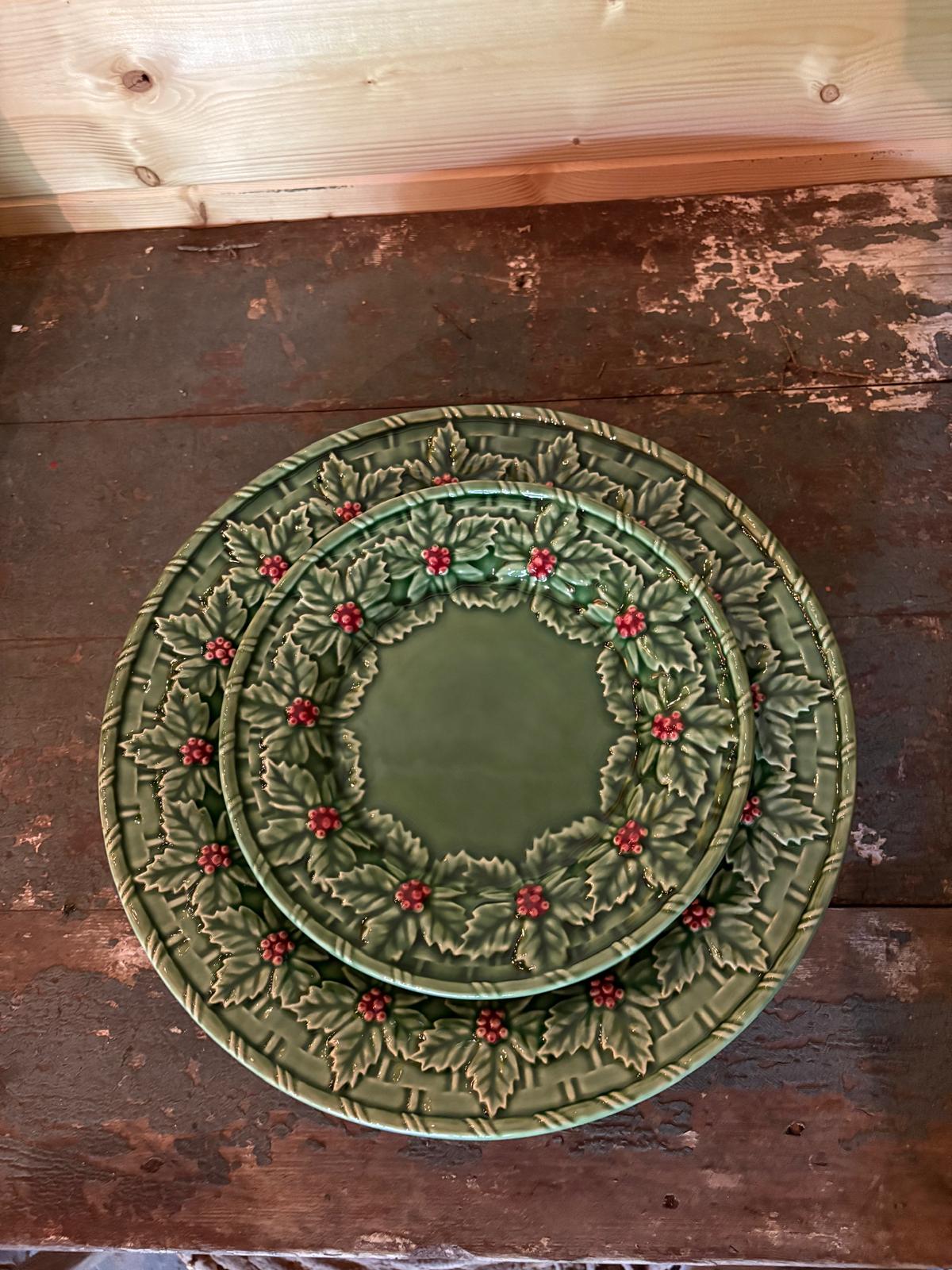 Dessert plate Holly - Bordallo Pinheiro