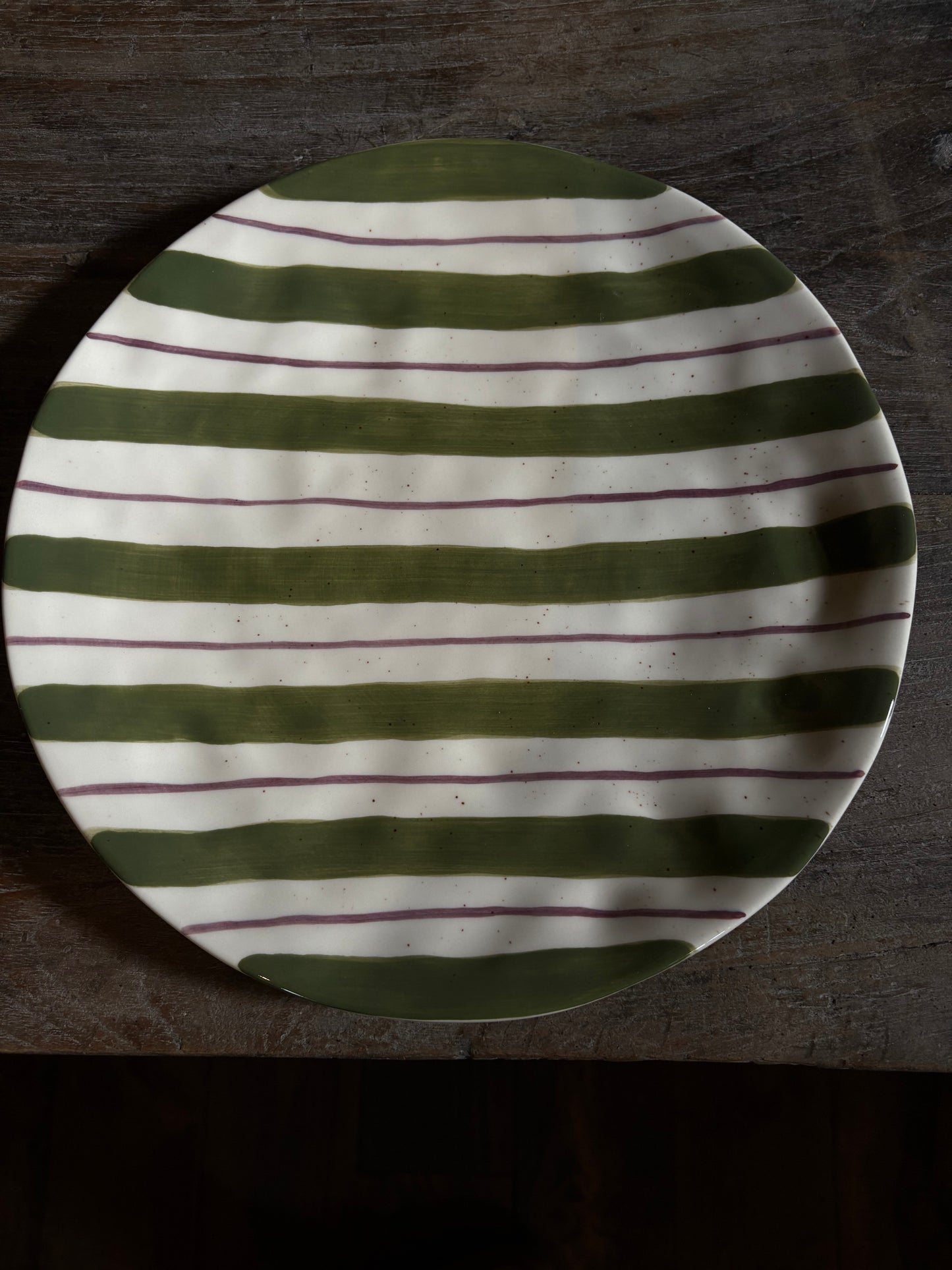 Bordallo dinner plate grapes