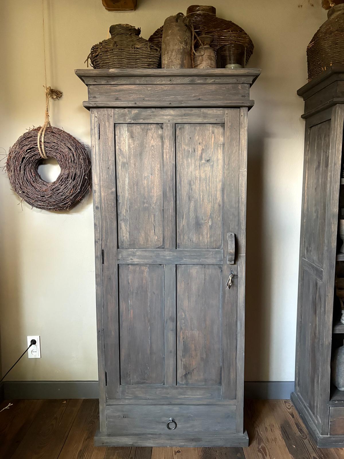 Kast Old Barn Collectie 92x50x200 cm