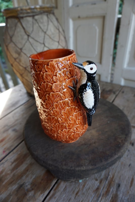 Medium pitcher woodpecker - Bordallo Pinheiro