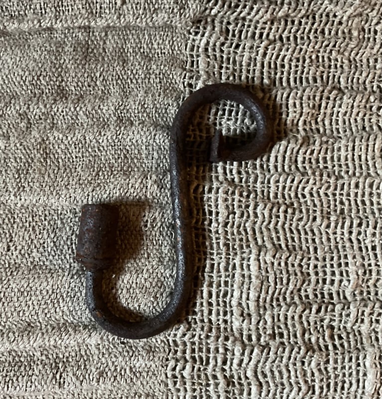 S-hangkandelaar klein roest