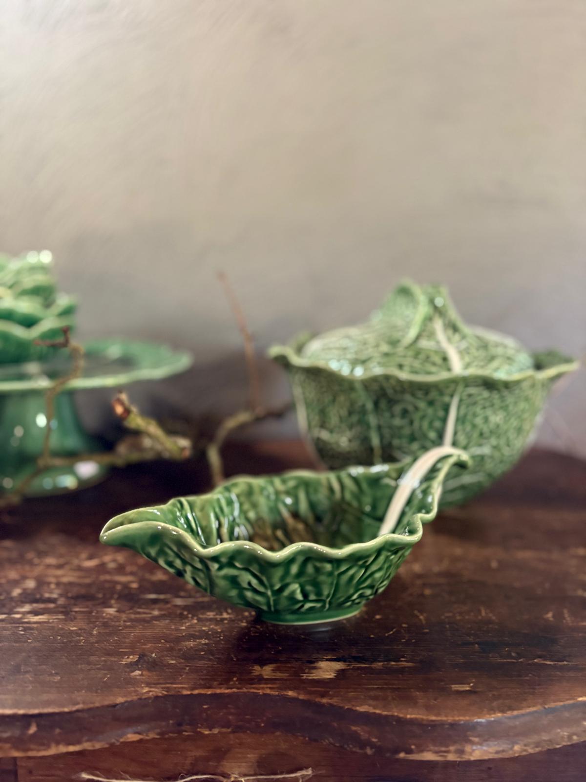 Sauce boat cabbage - Bordallo Pinheiro